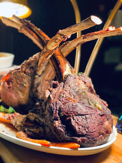 Fine dining prime rib presentation